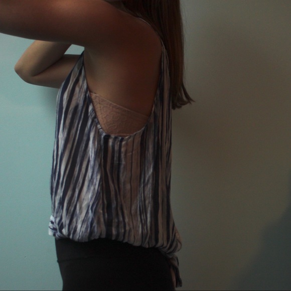 NWT NEVER WORN Anthropologie tank top size M - Picture 3 of 5